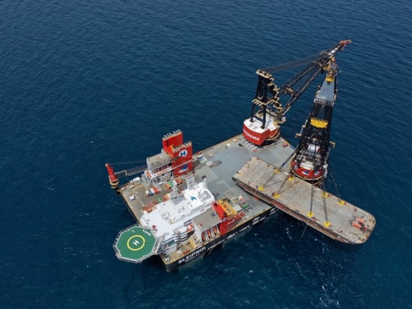 Placeholder text with benefits